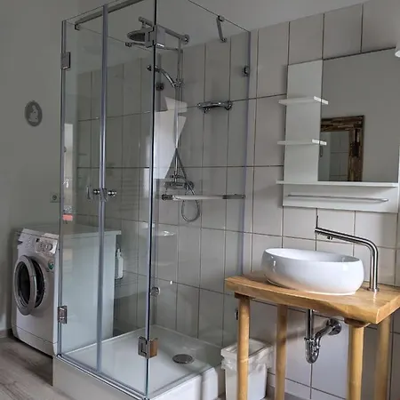 Apartment-mansardwohnung דירה *